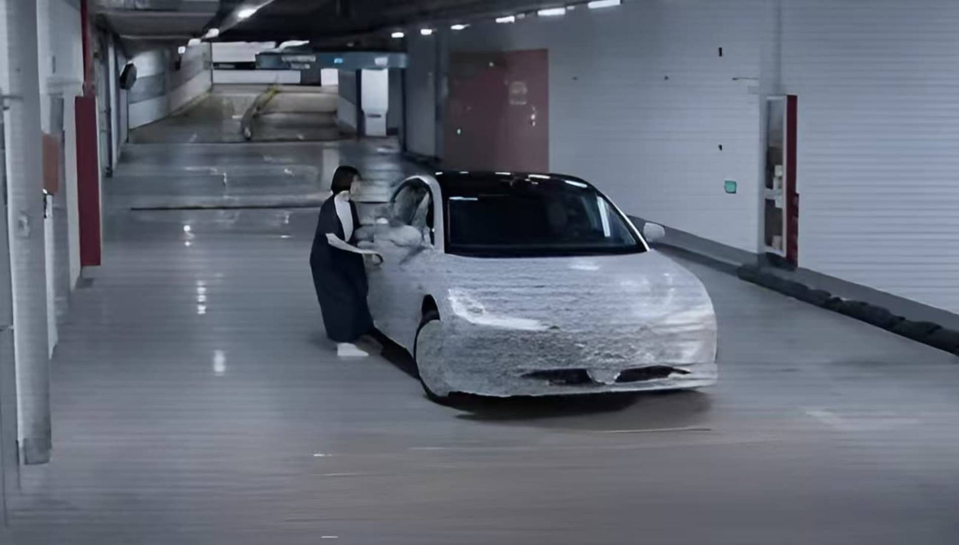 Este coche chino es viral en redes sociales porque es capaz de aparcar solo de una forma muy curiosa. Foto: Car News China