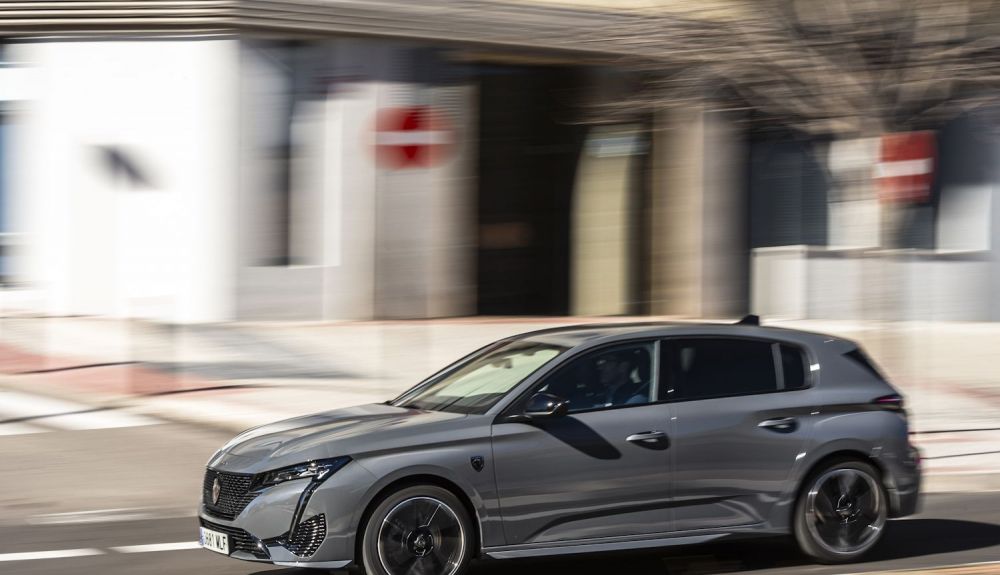 Peugeot e-308 GT Peugeot e-308 GT