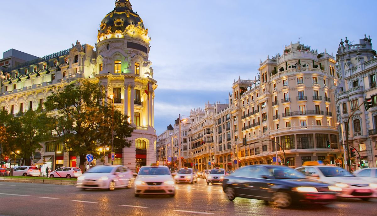 Nuevas restricciones de uso para más de 1,2 millones de coches en España