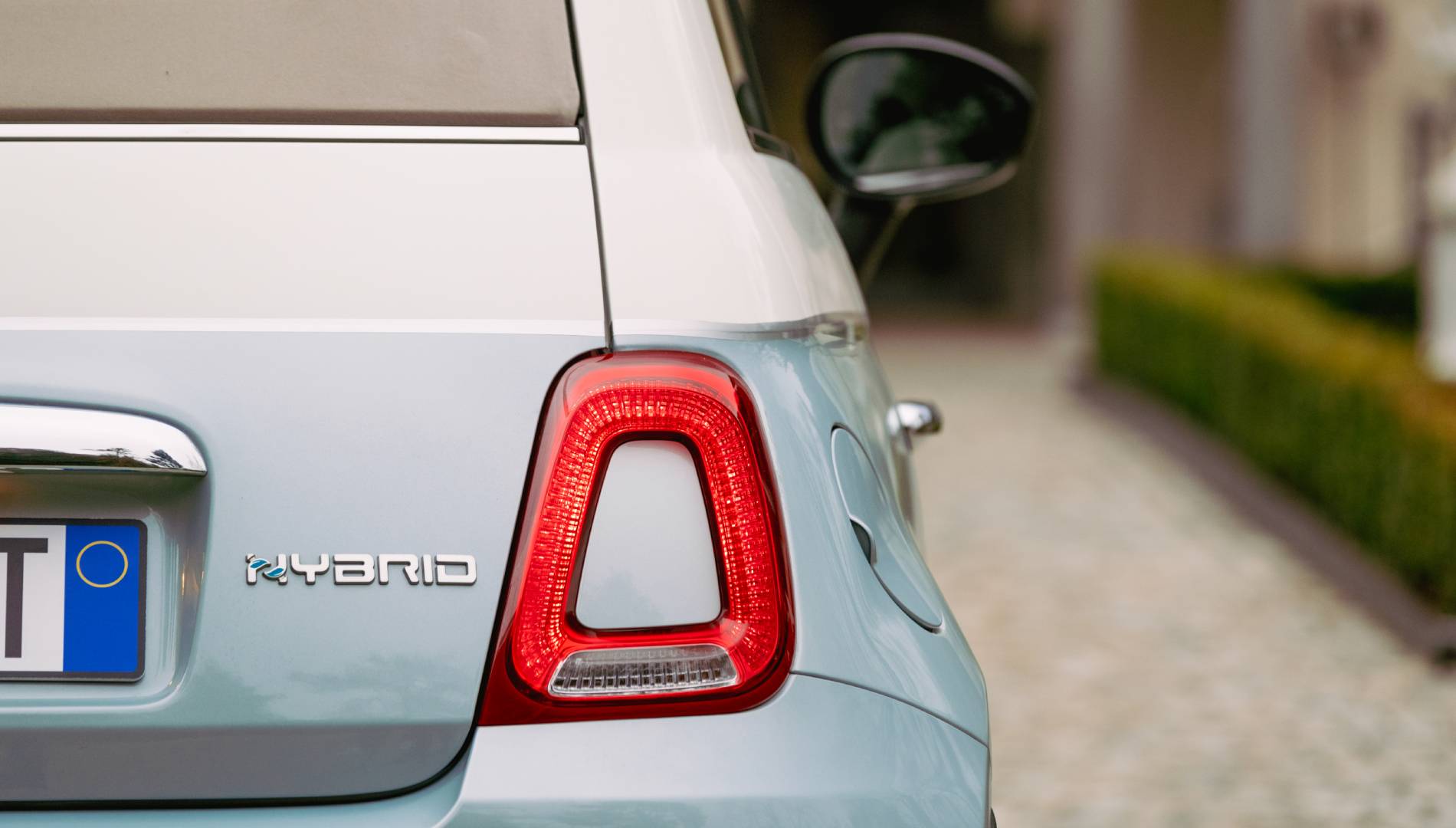 Fiat ya está preparando un nuevo 500 híbrido con la plataforma del eléctrico y sabemos cuándo llega