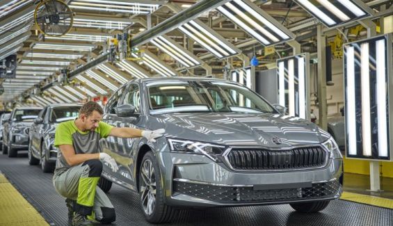Skoda empieza a producir el nuevo octavia actualizado también en kvasiny. Skoda empieza a producir el nuevo octavia actualizado también en kvasiny.