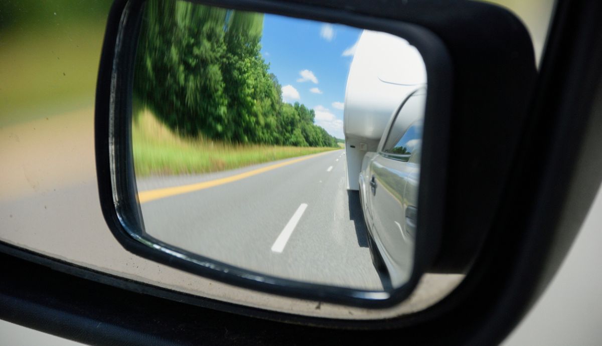 Espejo retrovisor convexo del coche