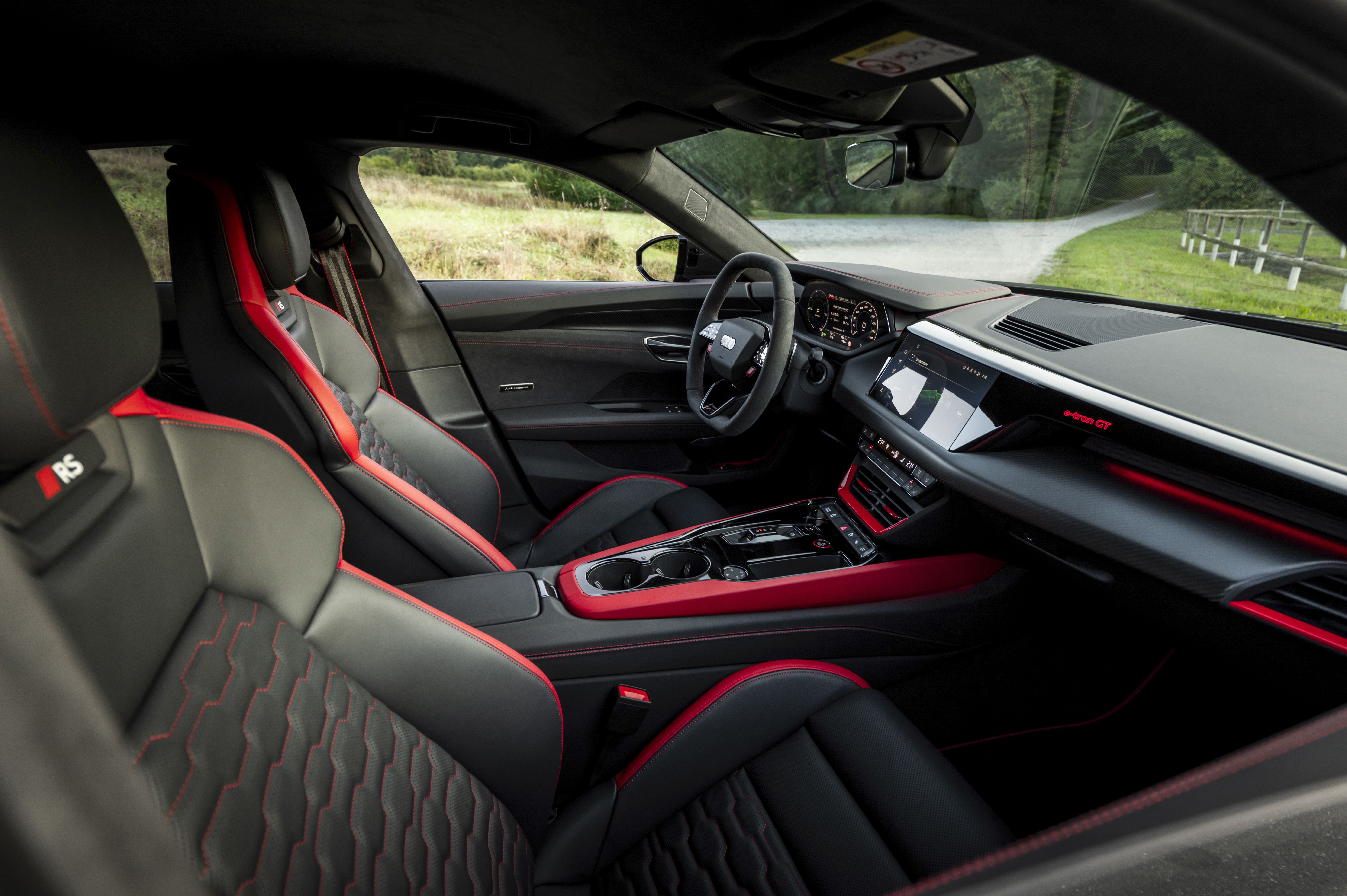 Audi e-tron GT 2024
