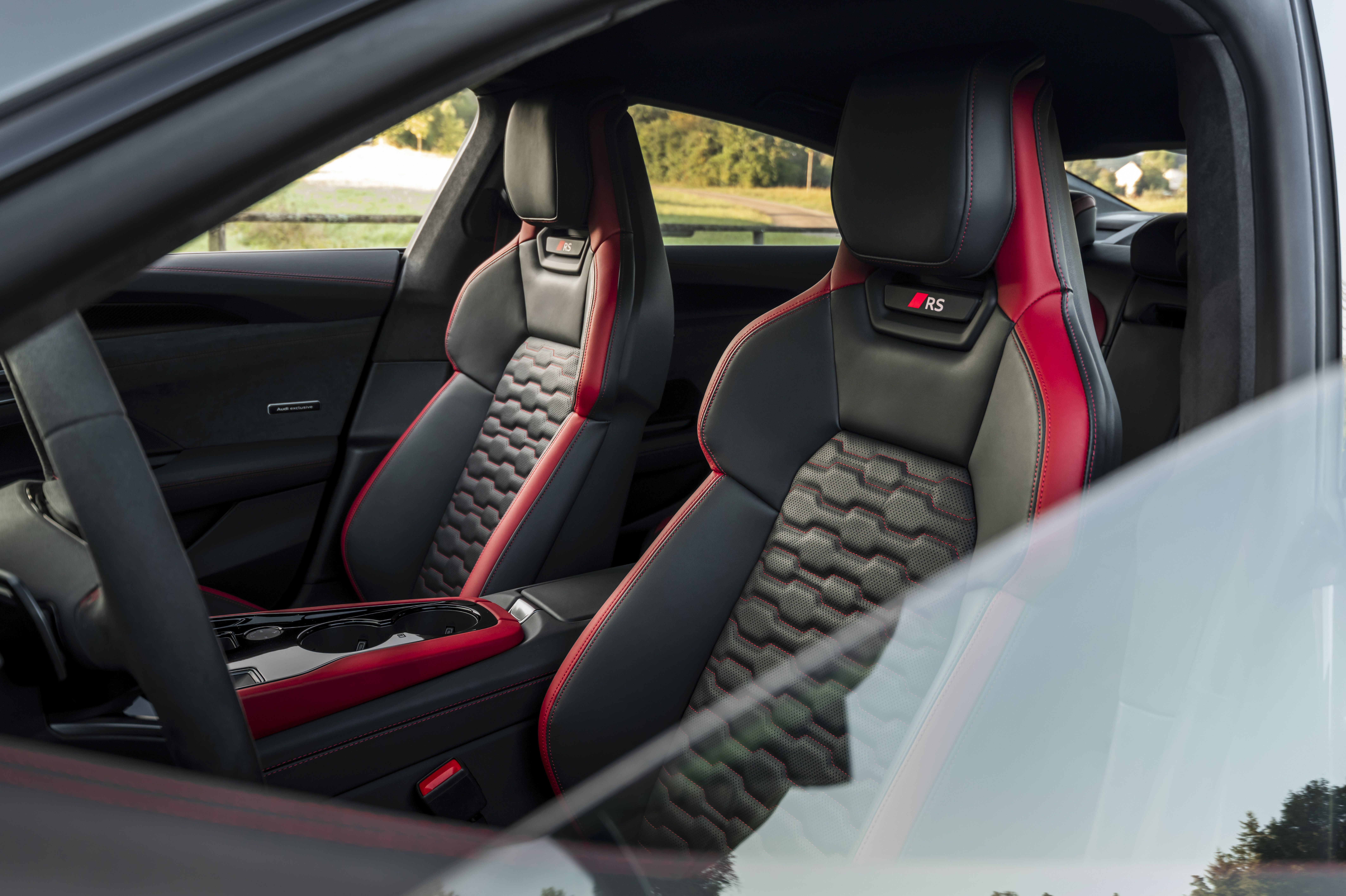Audi e-tron GT 2024