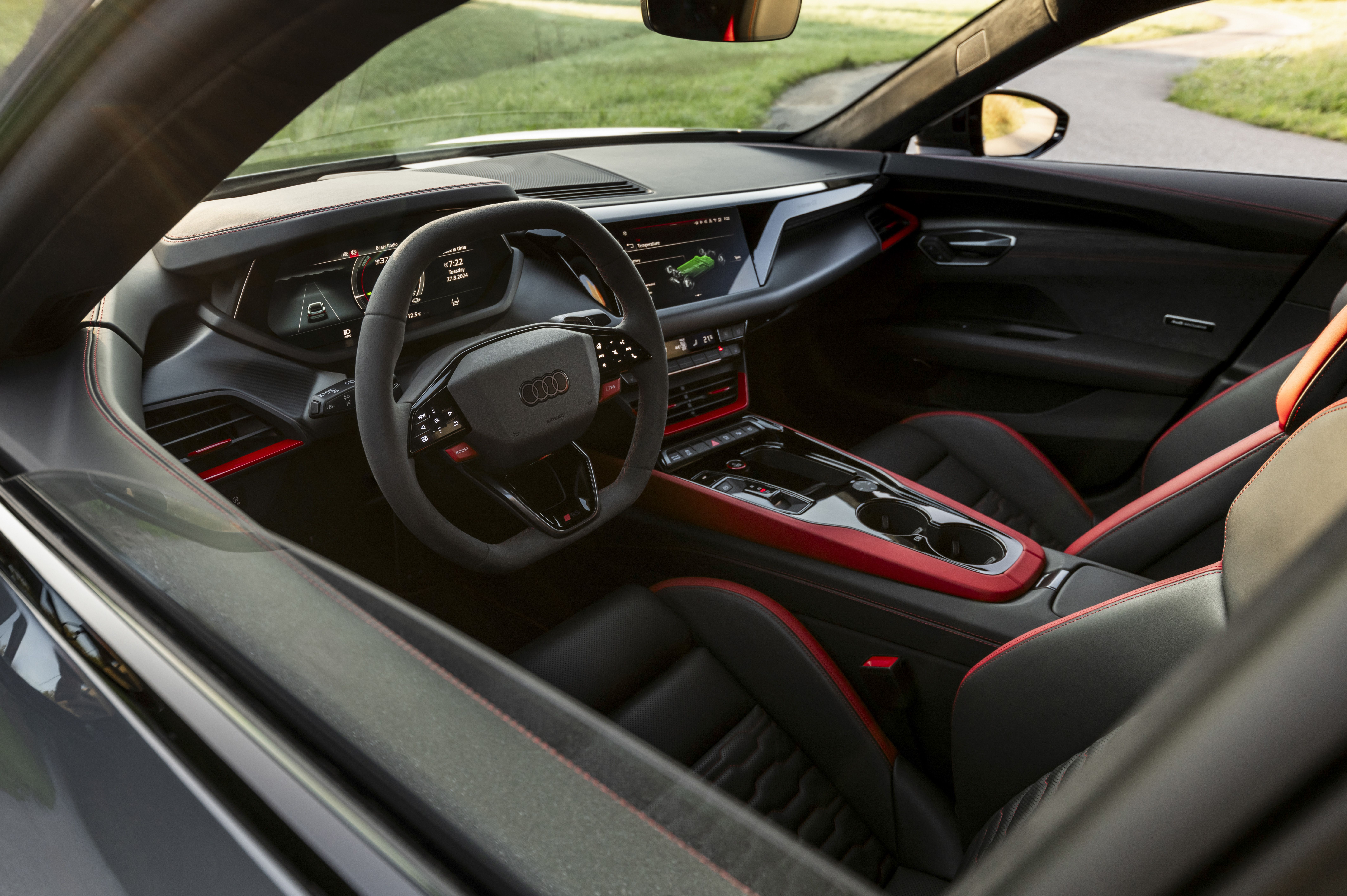 Audi e-tron GT 2024