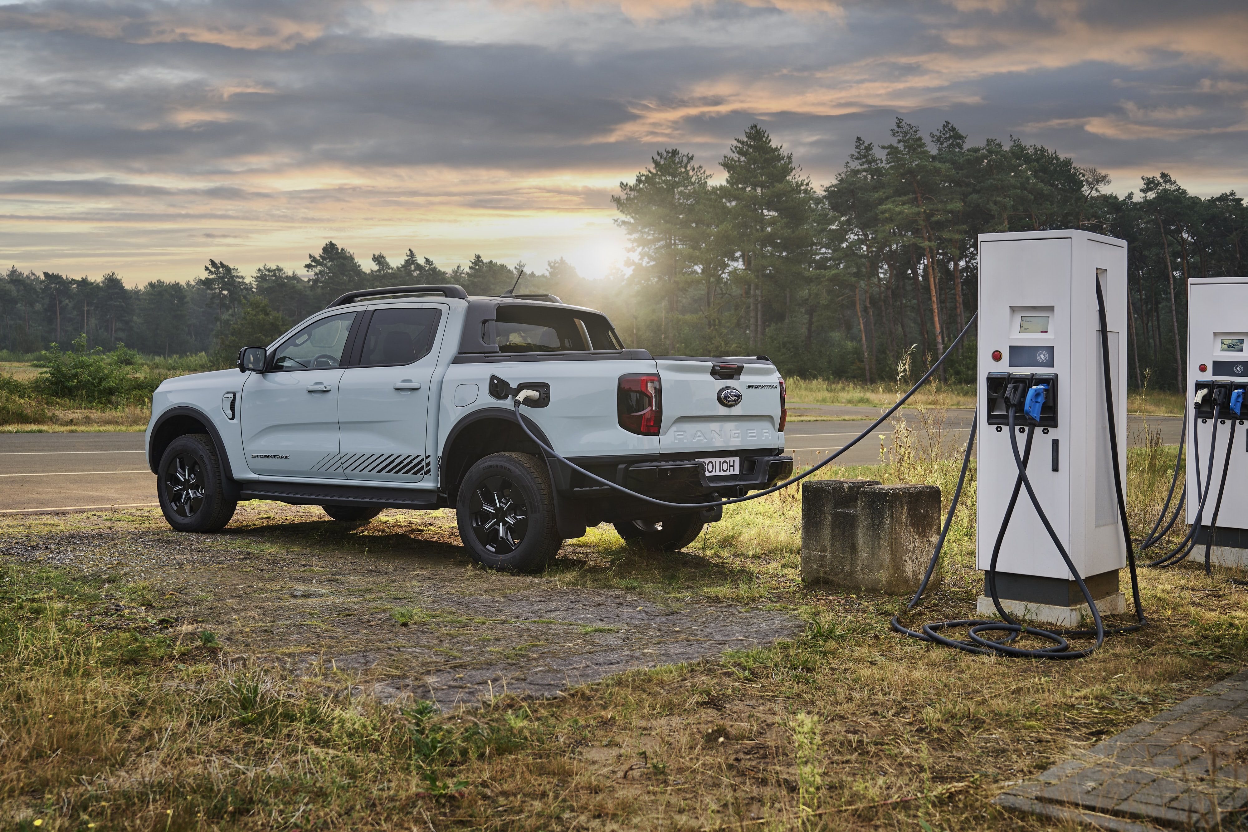 Ford Ranger Híbrido Enchufable PHEV