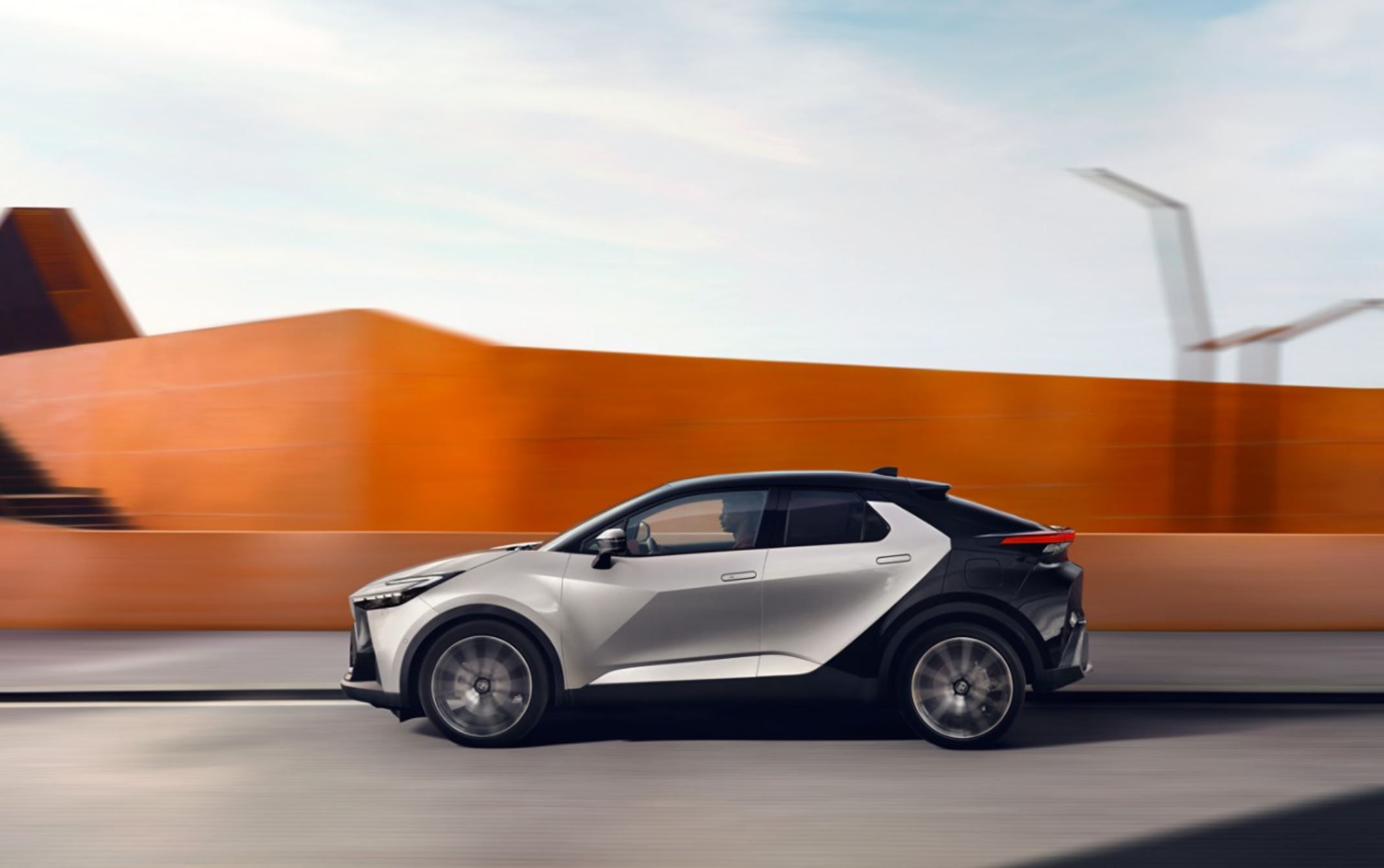 Nuevo Toyota C-HR 2024