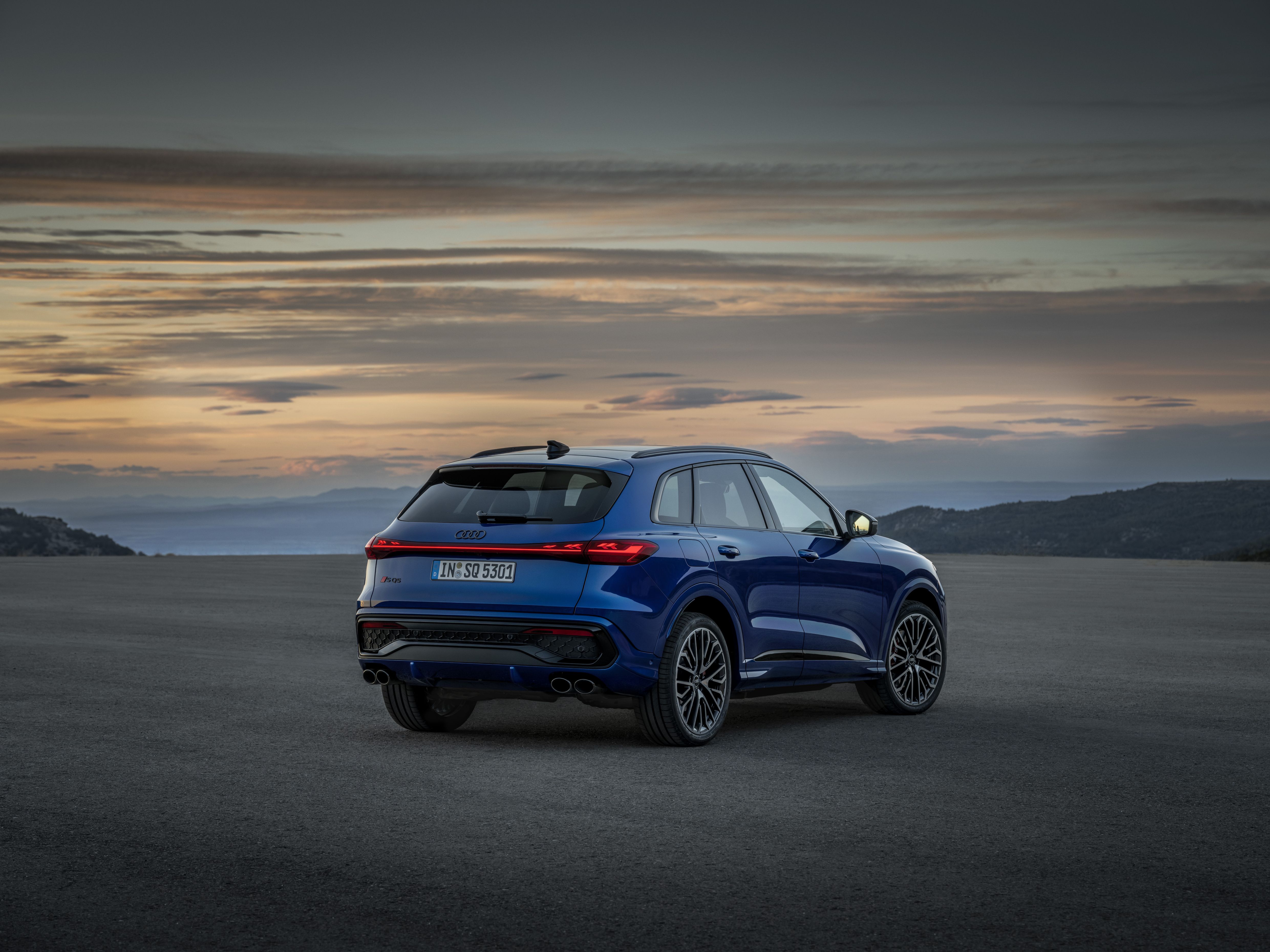 Audi SQ5 2024