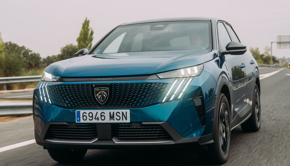 Peugeot 3008 Hybrid 2024 Peugeot 3008 Hybrid 2024