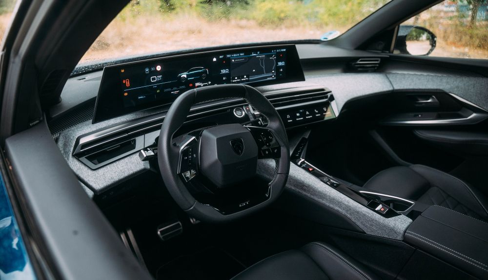 Peugeot 3008 Hybrid 2024