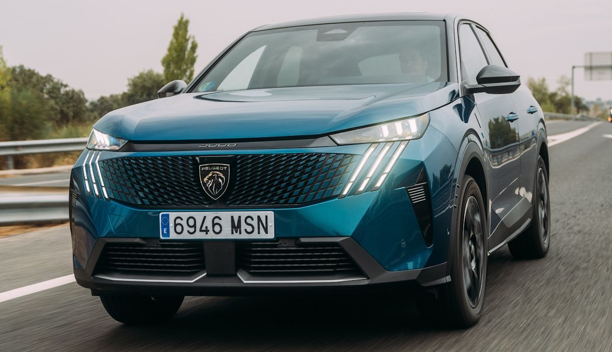 Peugeot 3008 Hybrid 2024, probamos el nuevo SUV, ahora híbrido, con etiqueta ECO y más barato