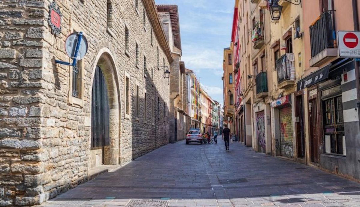 Coche invitado, el nuevo modo de entrar a una Zona de Bajas Emisiones con restricciones en España