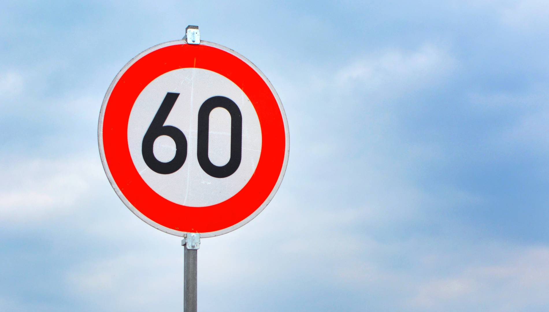 Se empiezan a poner de moda los radares a 60 kmh en varios puntos de España: te contamos la razón