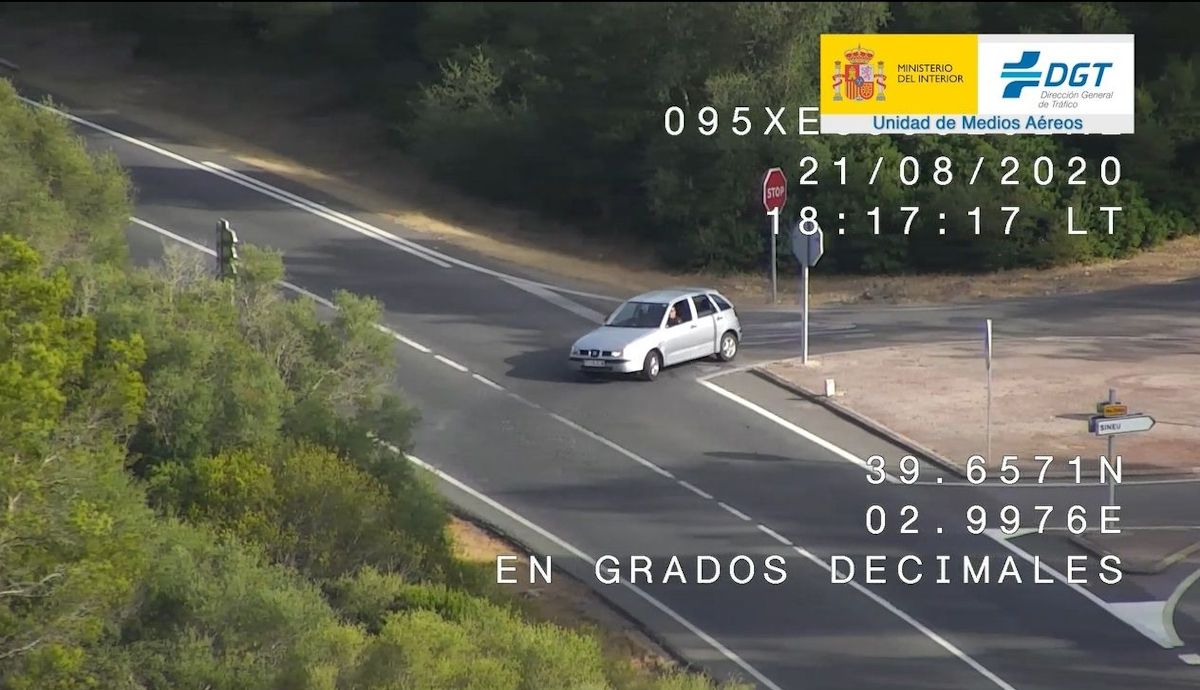 Estas son las infracciones que vigilan ya los drones de la DGT y así nos controlan en carretera