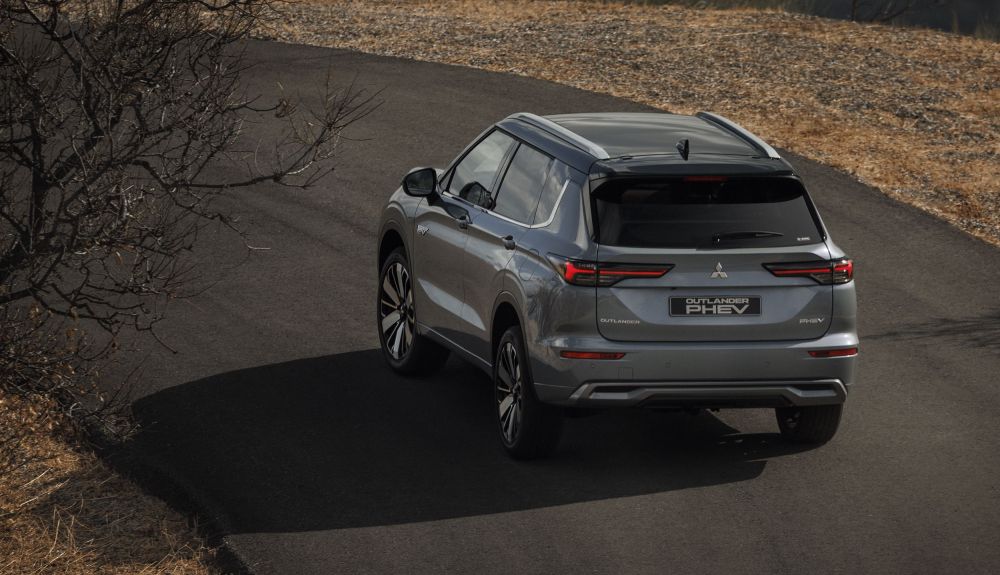 Mitsubishi Outlander Mitsubishi Outlander