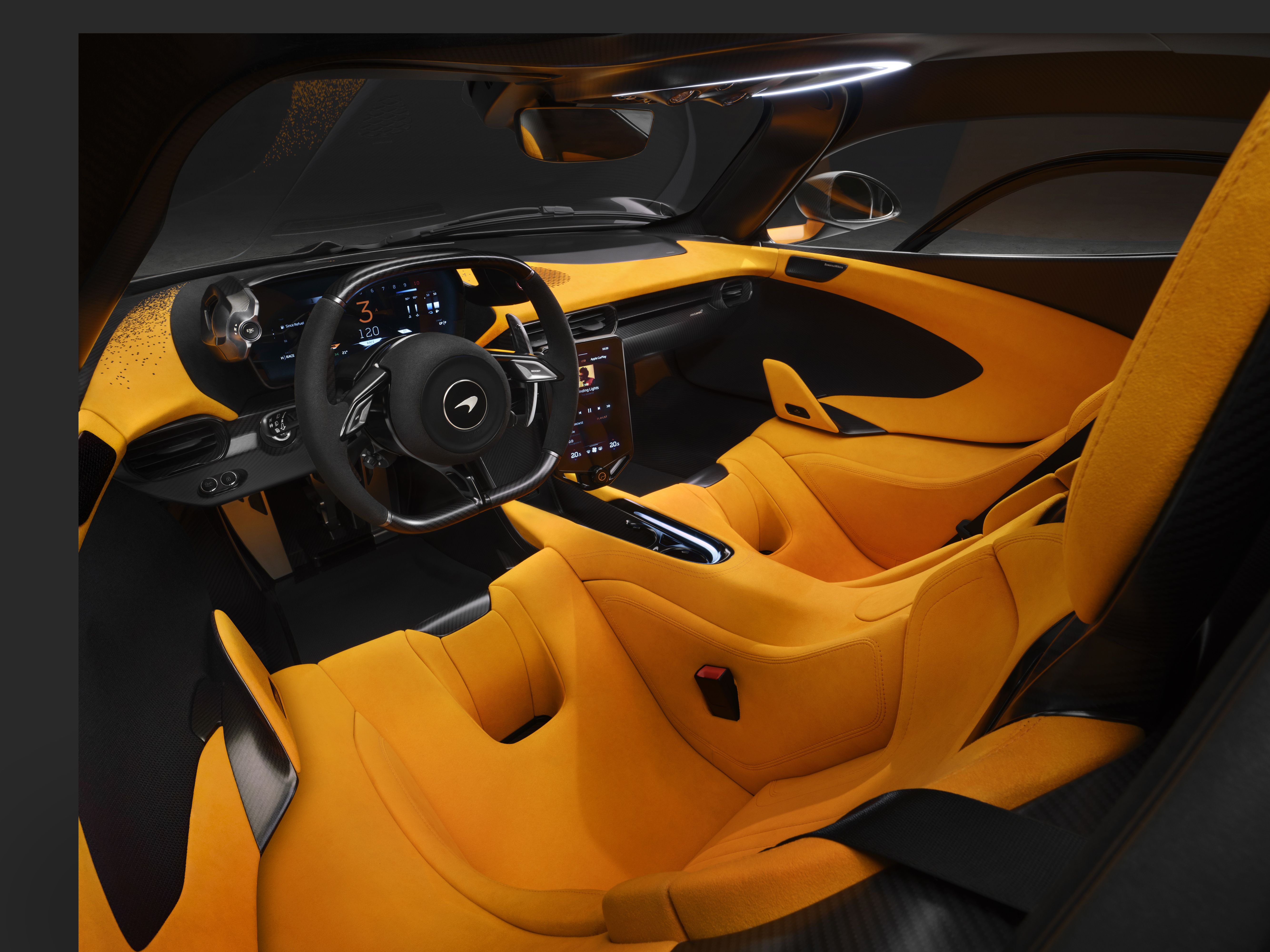 Mclaren W1 2024