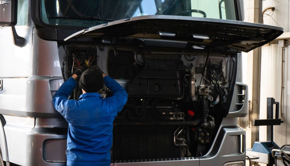 En Alemania buscan mecánicos de camión En Alemania buscan mecánicos de camión