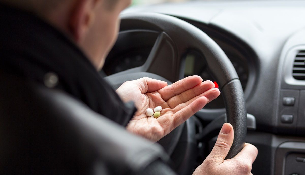 Estos son los medicamentos más consumidos, la DGT alerta de cómo afectan uno a uno… y combinados