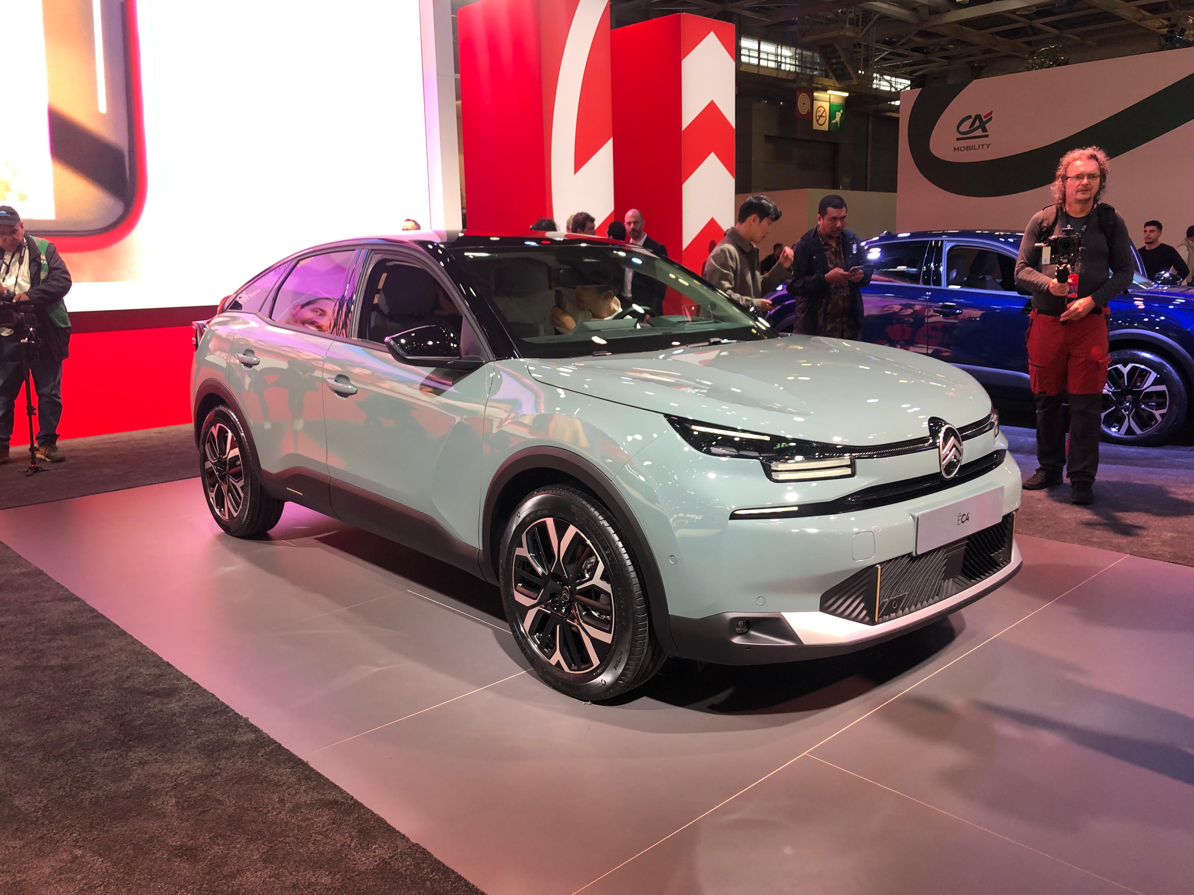 Los Citroën C4 y C4 X actualizan su imagen para revitalizar sus ventas