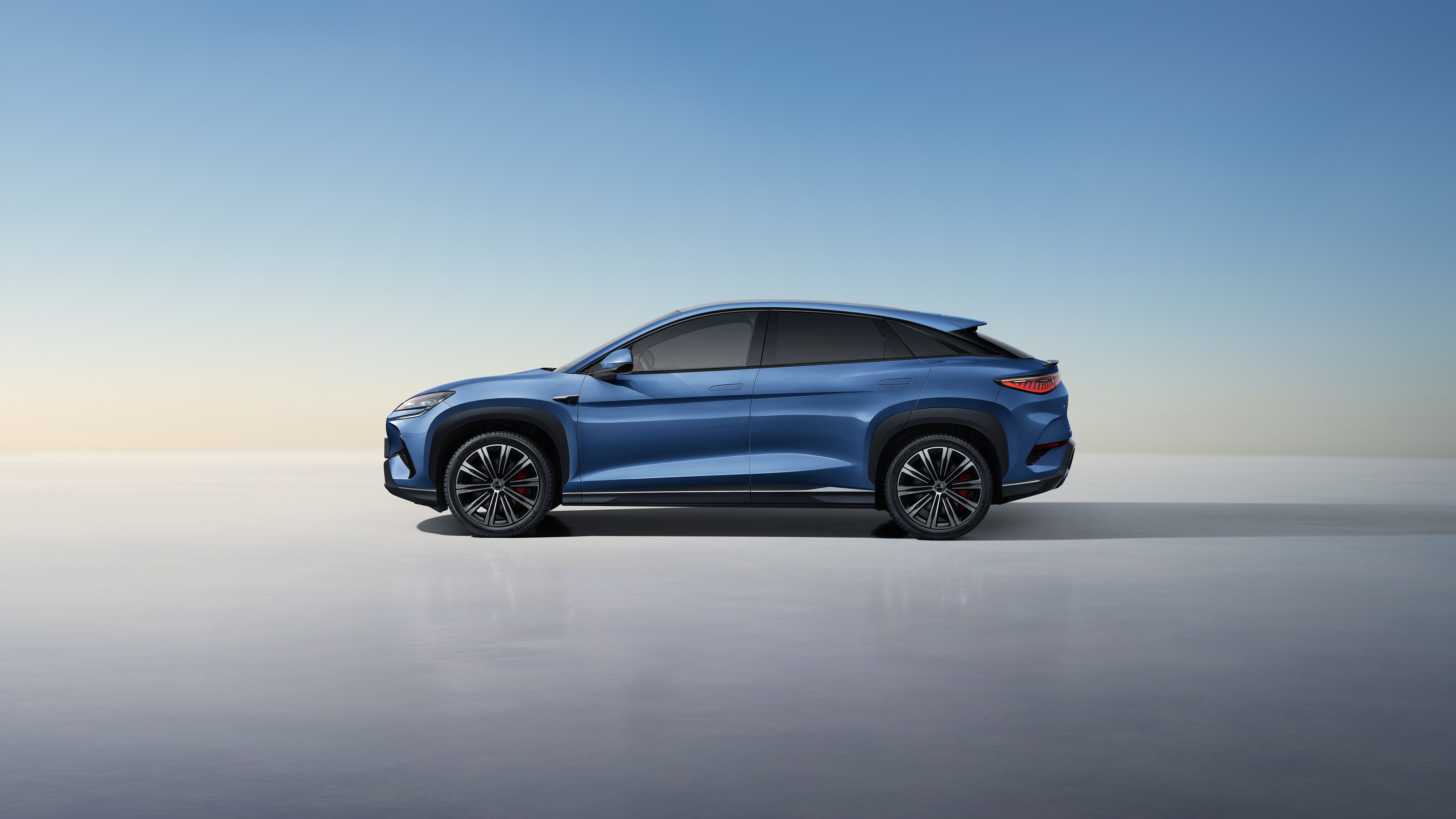BYD Sealion 7