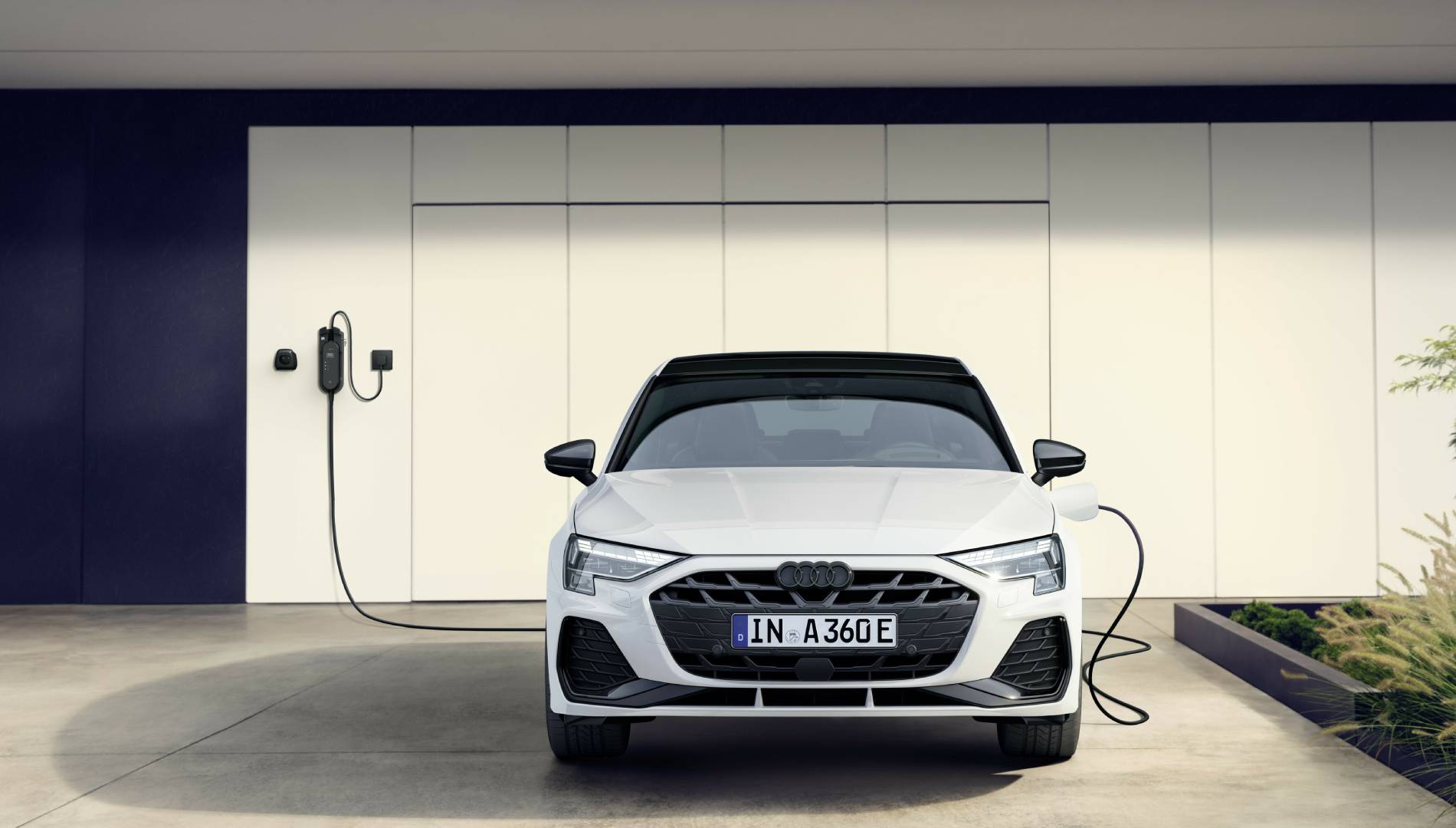 El Audi A3 TFSIe bate todos los récords de los híbridos enchufables: 143 km de autonomía eléctrica