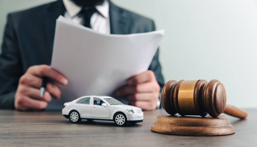 Estos son todos los coches que subasta la Seguridad Social desde 500 € y cómo puedes optar a ellos Estos son todos los coches que subasta la Seguridad Social desde 500 € y cómo puedes optar a ellos