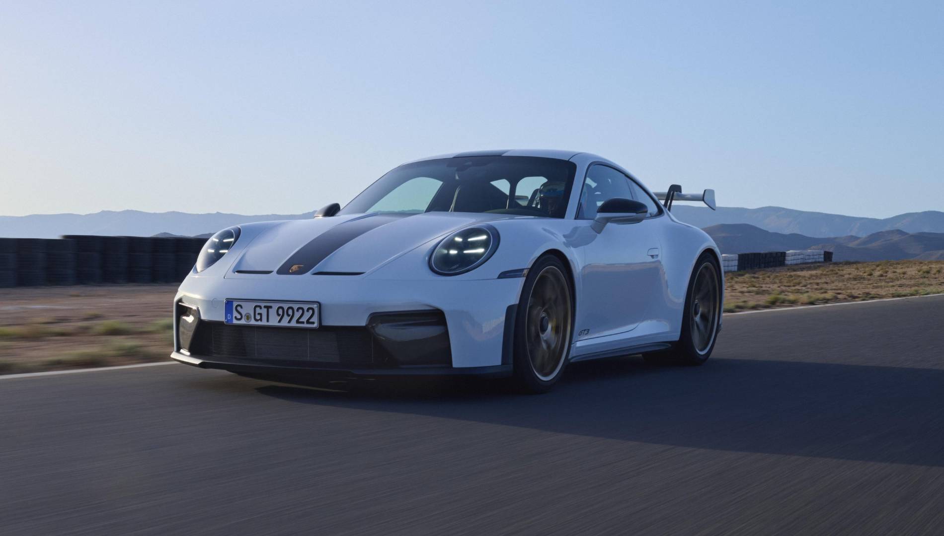 El último Porsche 911 no estaba completo sin su versión GT3: 510 CV y con cambio manual