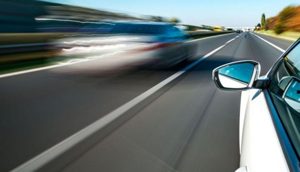 Ya multan los primeros radares de línea continua de la DGT en España y en estas carreteras están