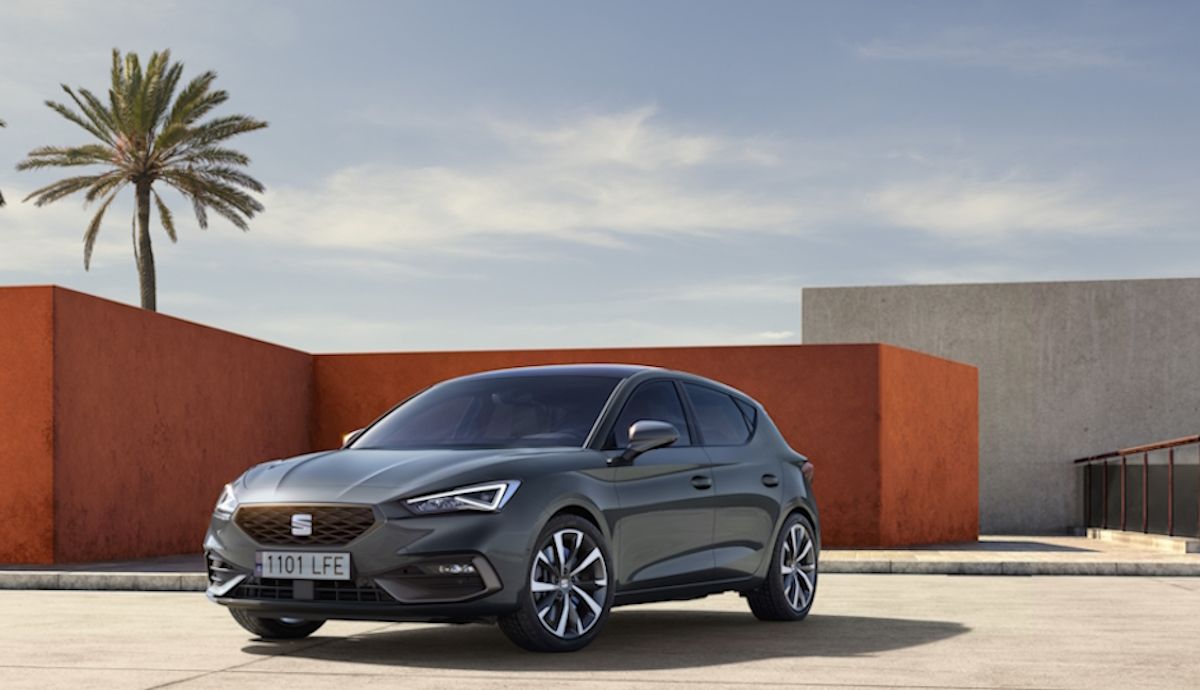 Así es el nuevo Seat León 2024, uno de los compactos más vendidos y ahora mejorado, cuál comprar