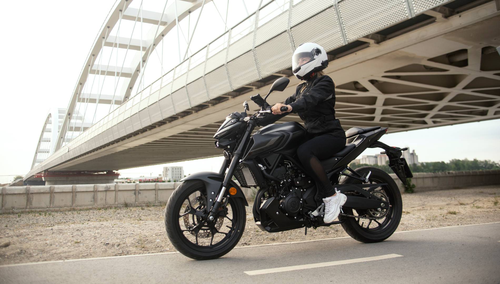 Estas son las ciudades con más y menos restricciones para motos en sus Zonas de Bajas Emisiones