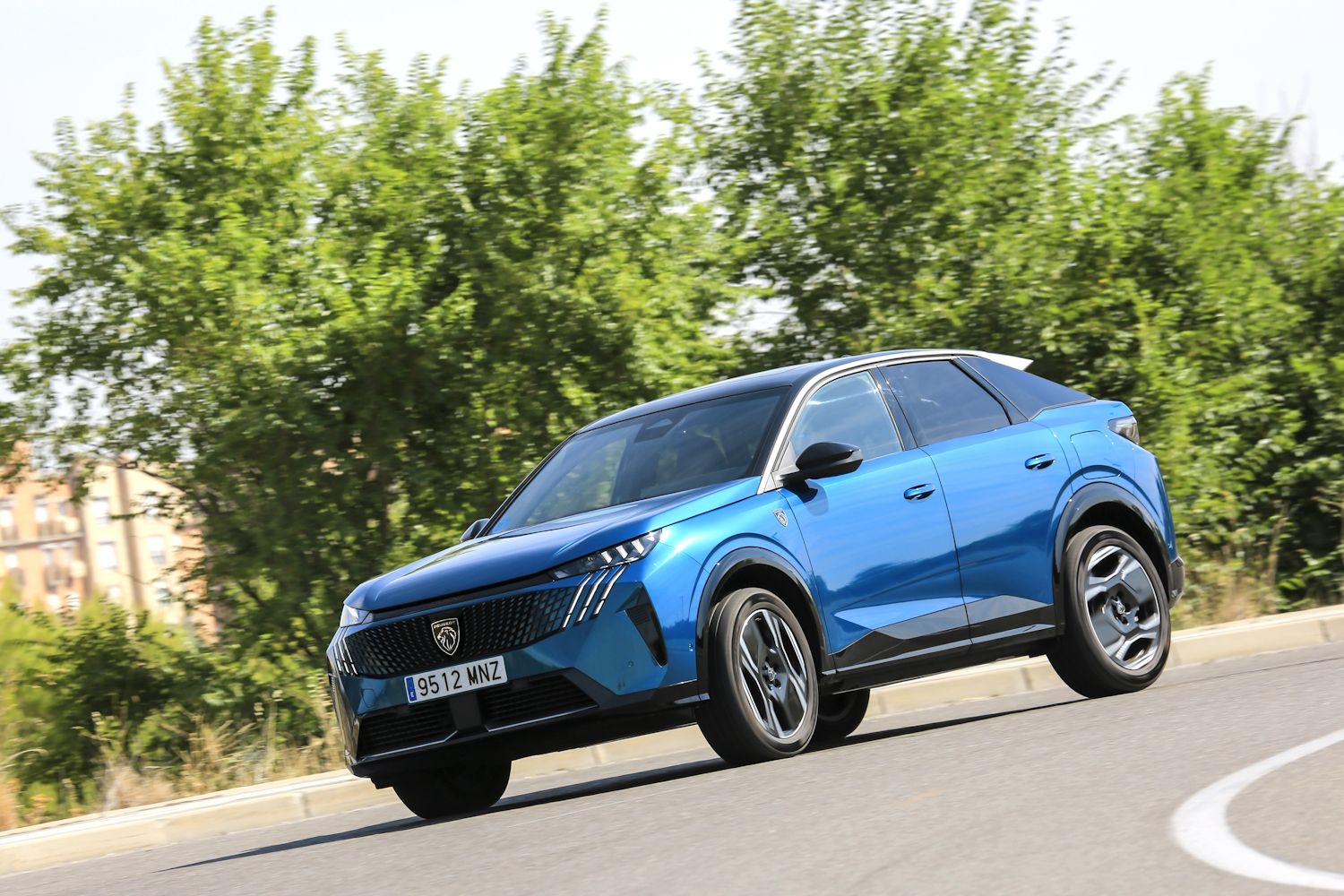 Peugeot E-3008 GT