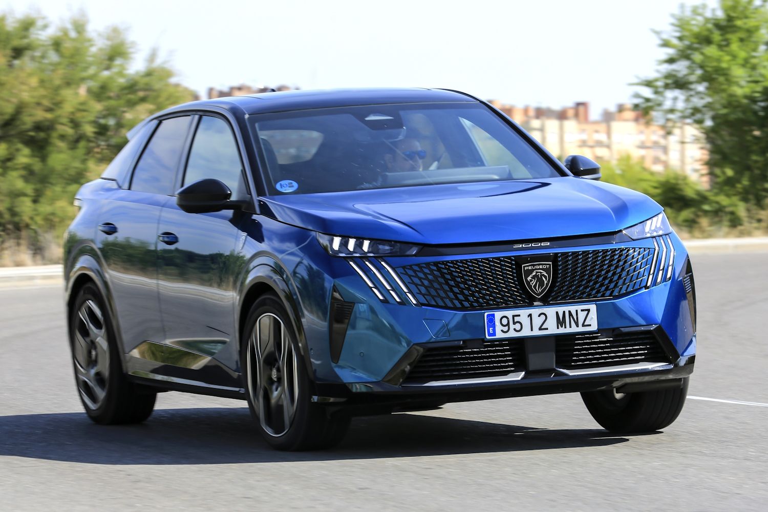 Peugeot E-3008 GT