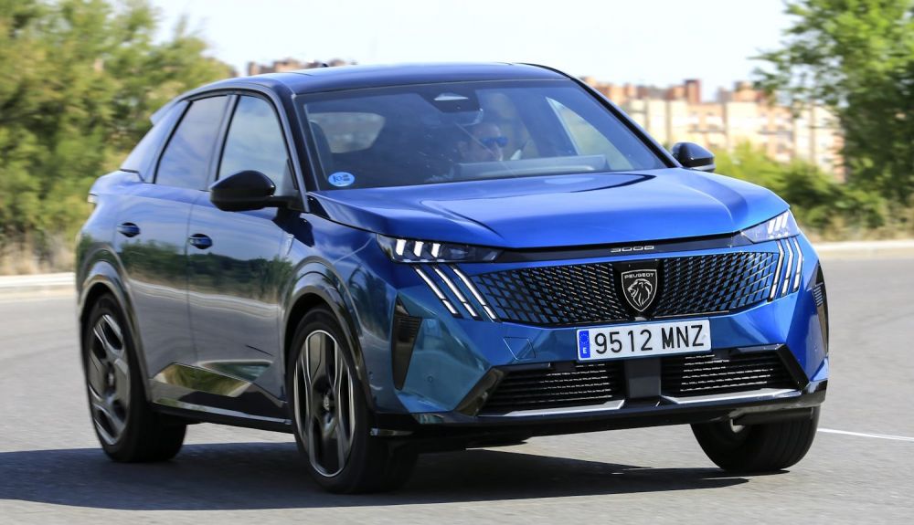 Peugeot E-3008 GT