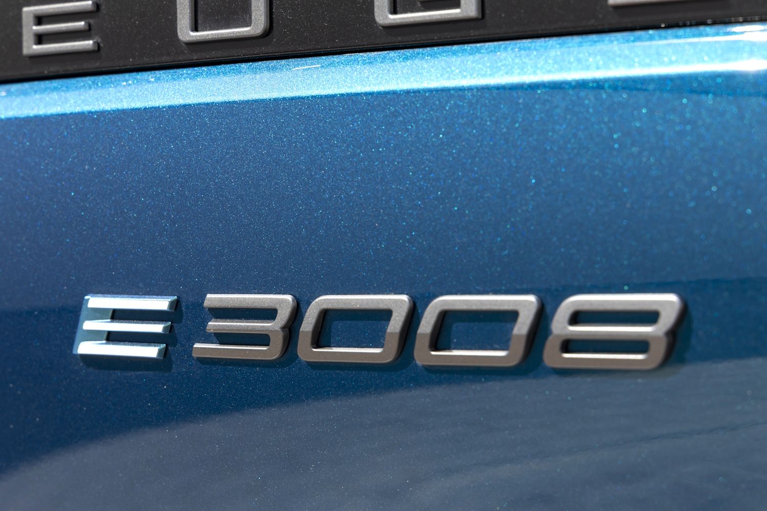 Peugeot E-3008 GT