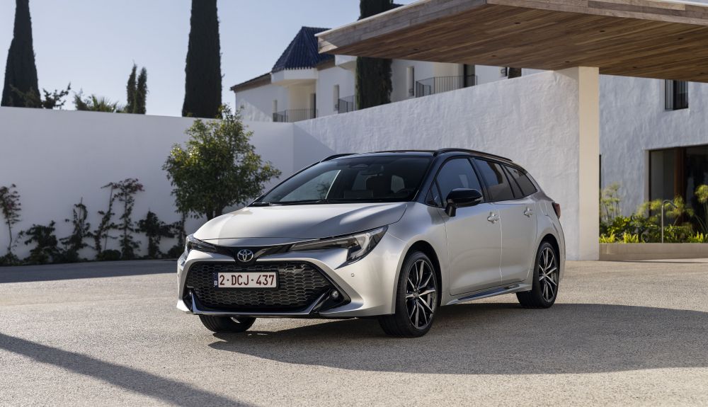 Toyota Corolla Touring Sports (1)