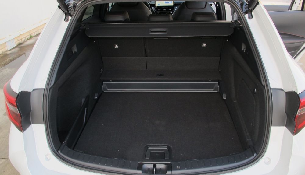 Toyota Corolla Touring Sports (29)