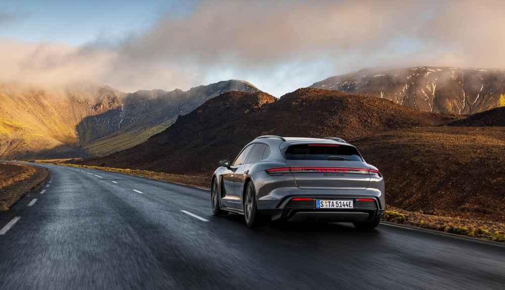 Porsche Taycan GTS Sport Turismo