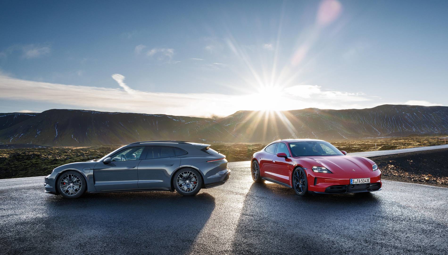 Porsche Taycan incorpora dos nuevos motores para convertirse en el deportivo eléctrico de referencia