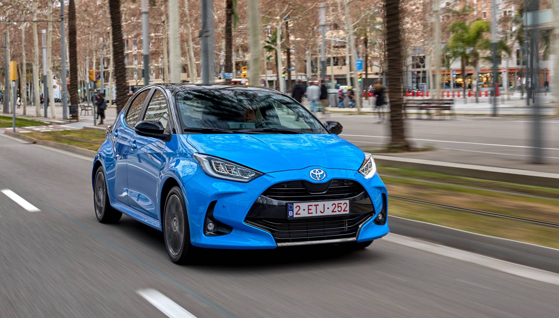 Estos son los coches que menos consumen del mercado, por tipos: diésel, gasolina, híbridos, de gas…