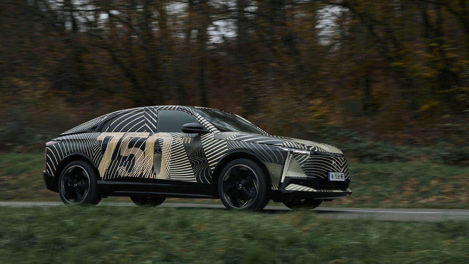Primeras fotos del próximo SUV coupé de DS que podría llamarse DS8
