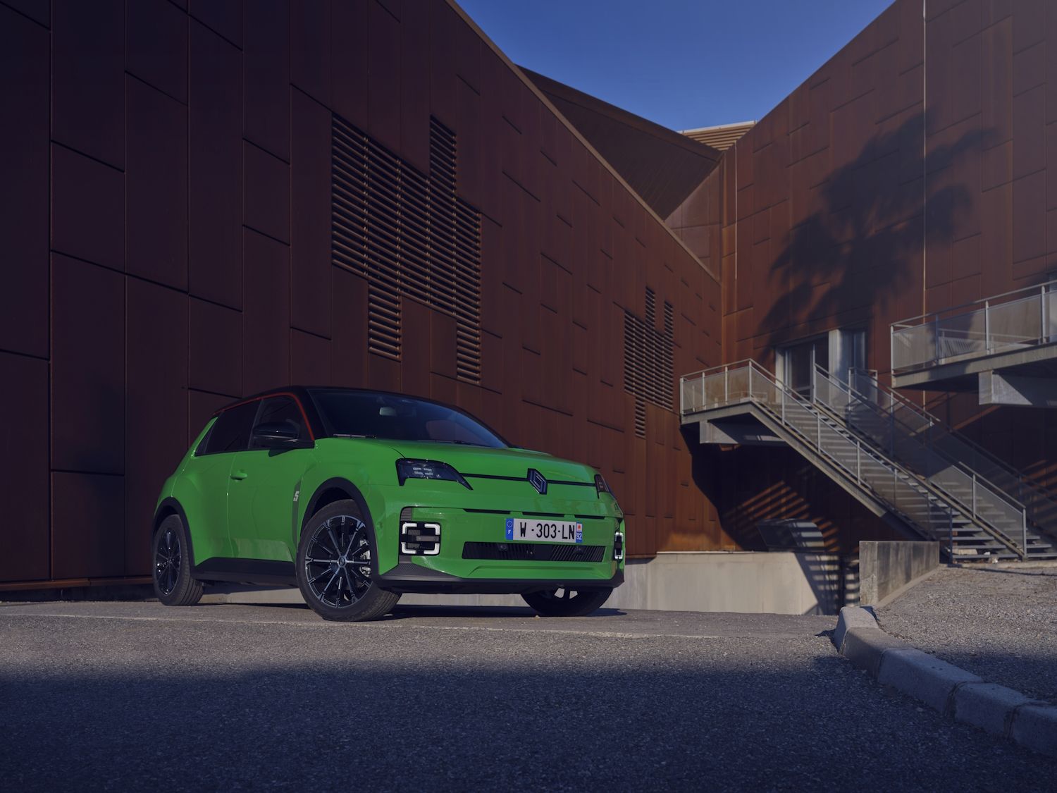 Renault 5 E-Tech 2025