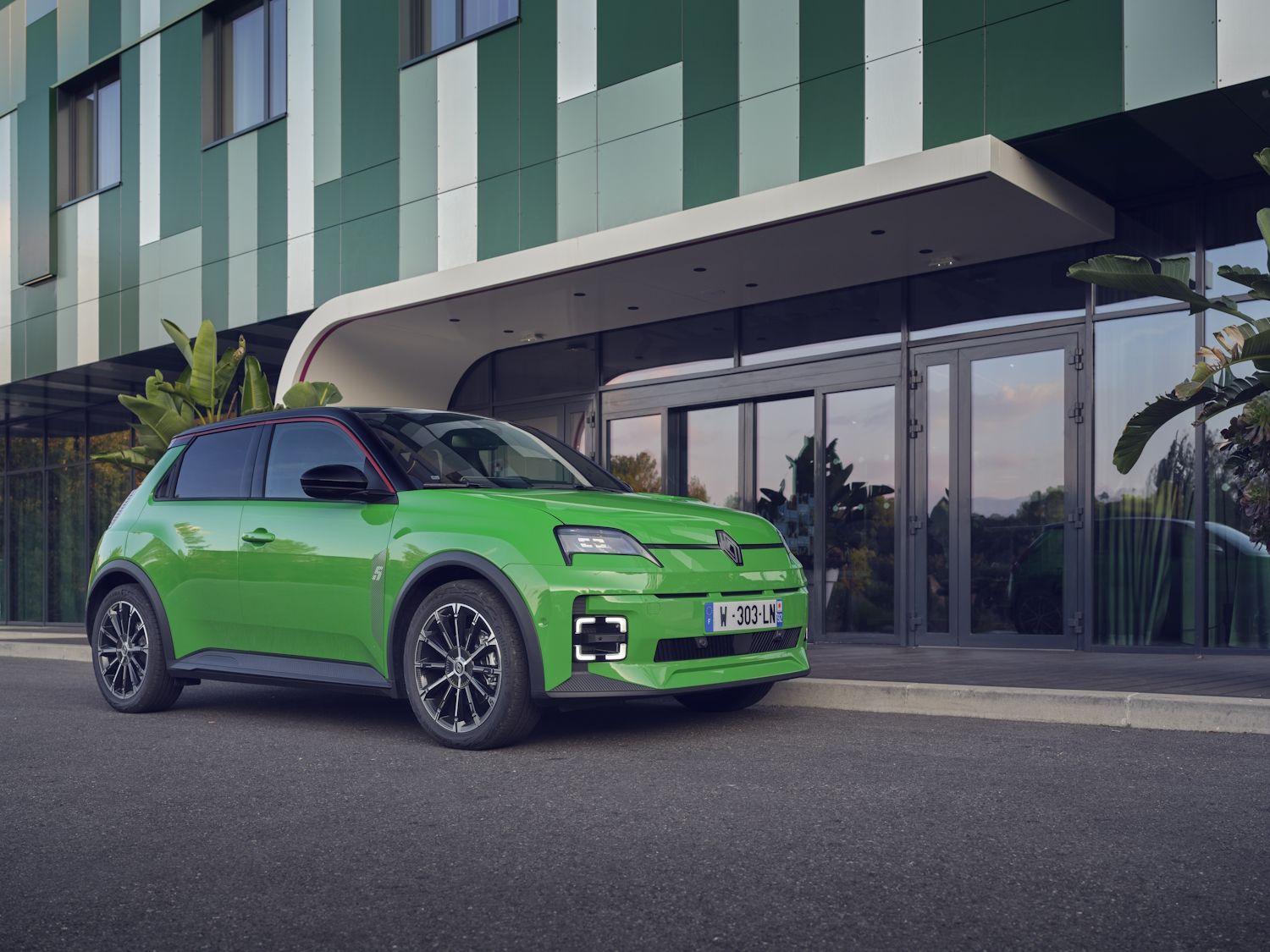 Renault 5 E-Tech 2025