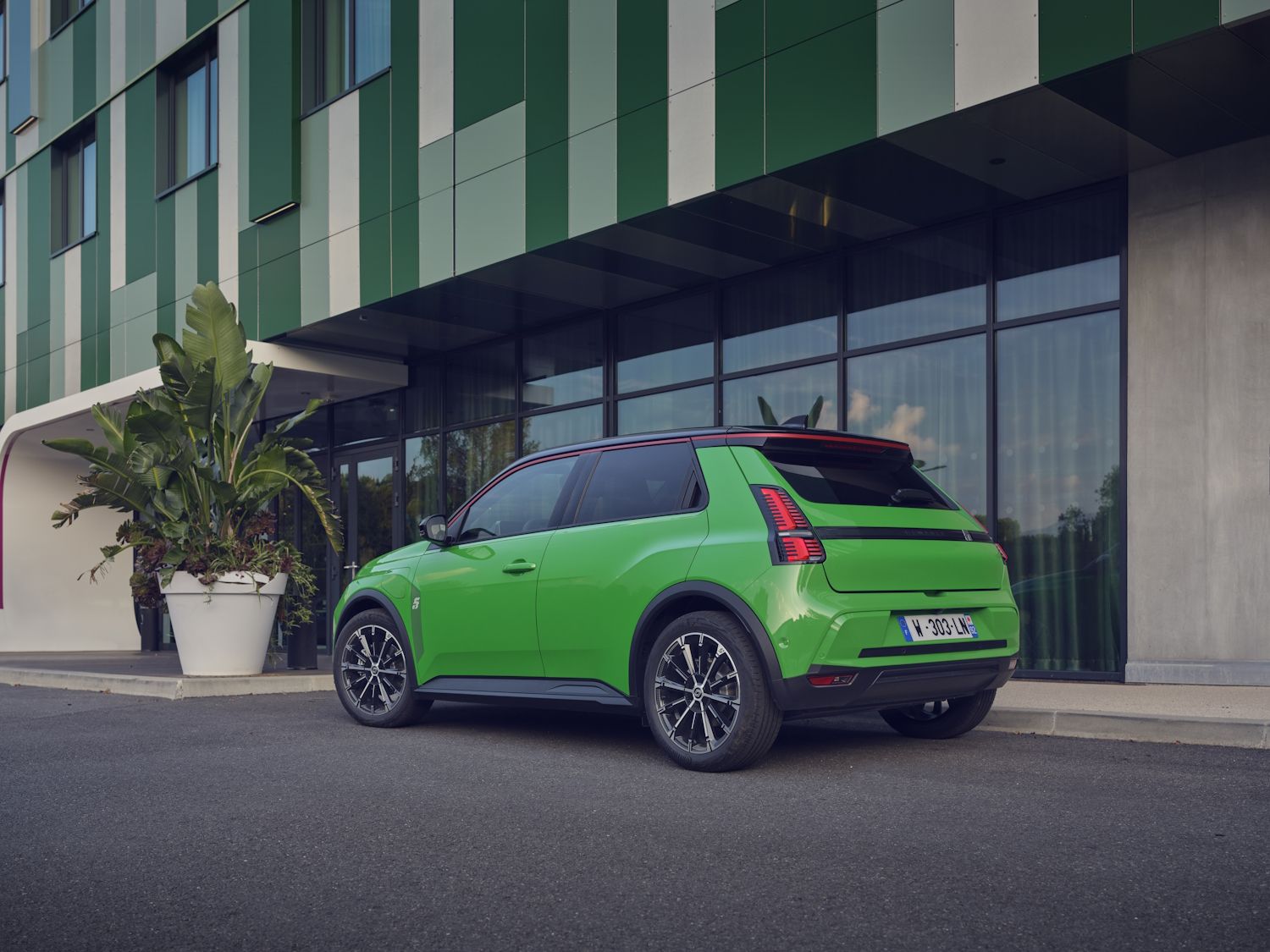 Renault 5 E-Tech 2025
