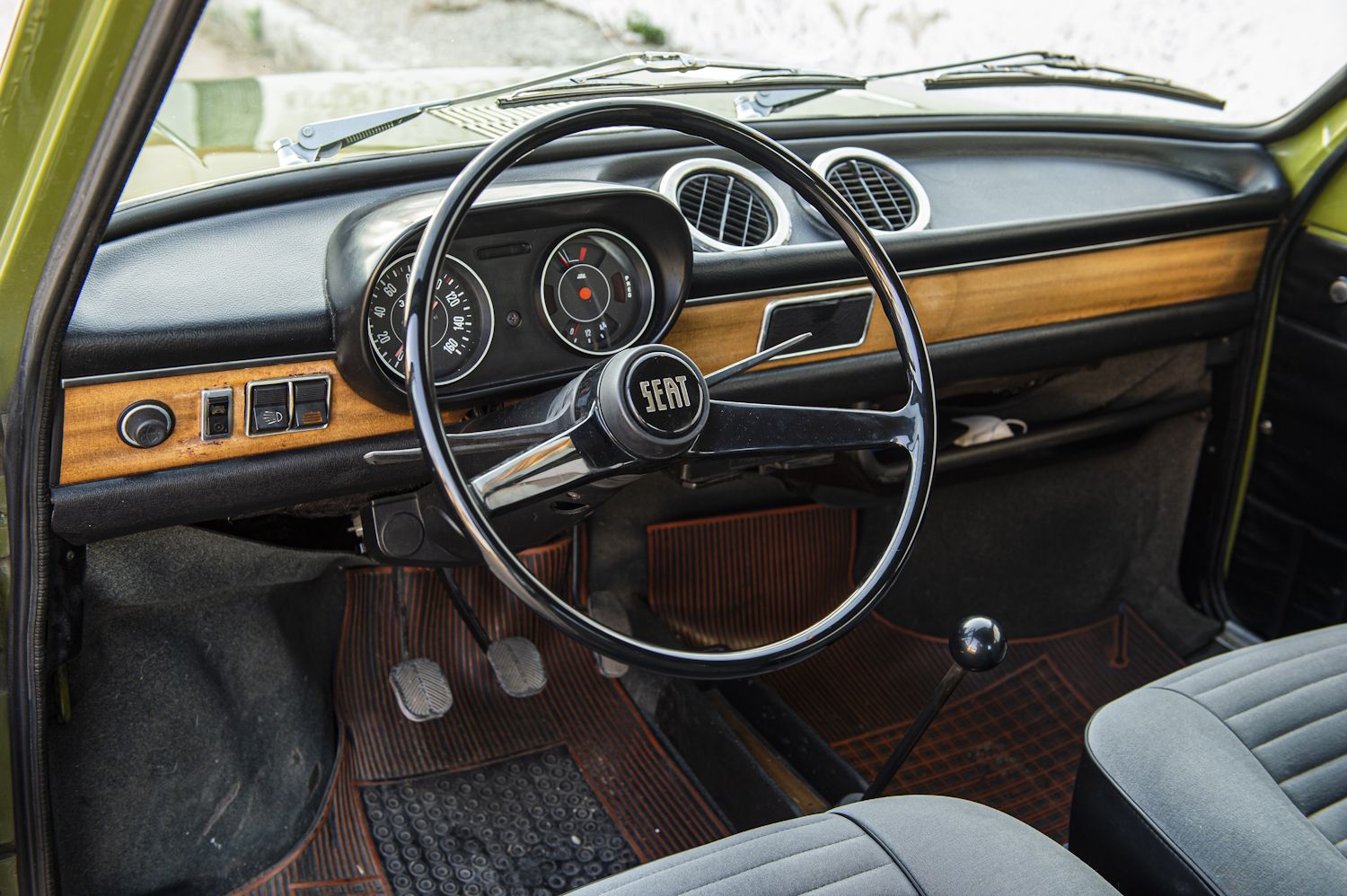 Seat 127 3 puertas