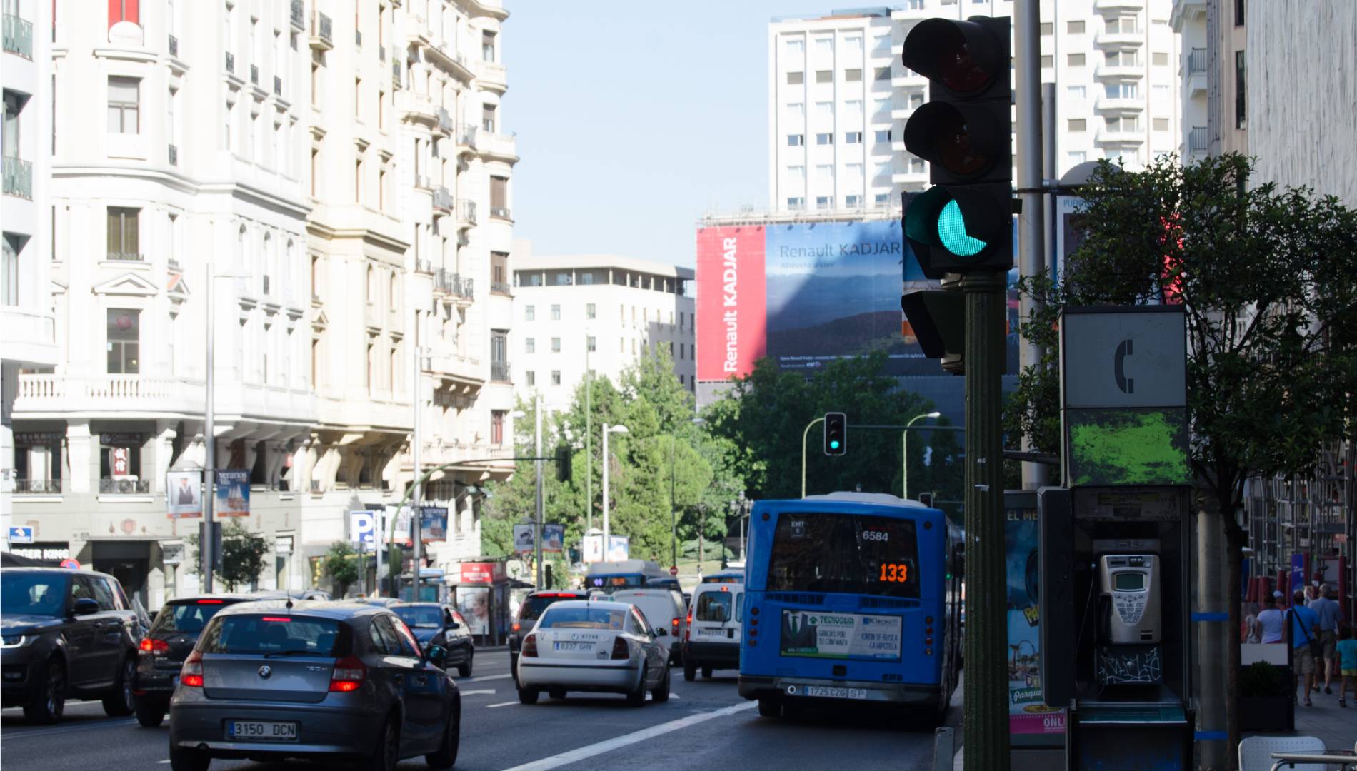 Este es el listado de las 424 cámaras que controlan y multan en la Zonas Bajas Emisiones de Madrid