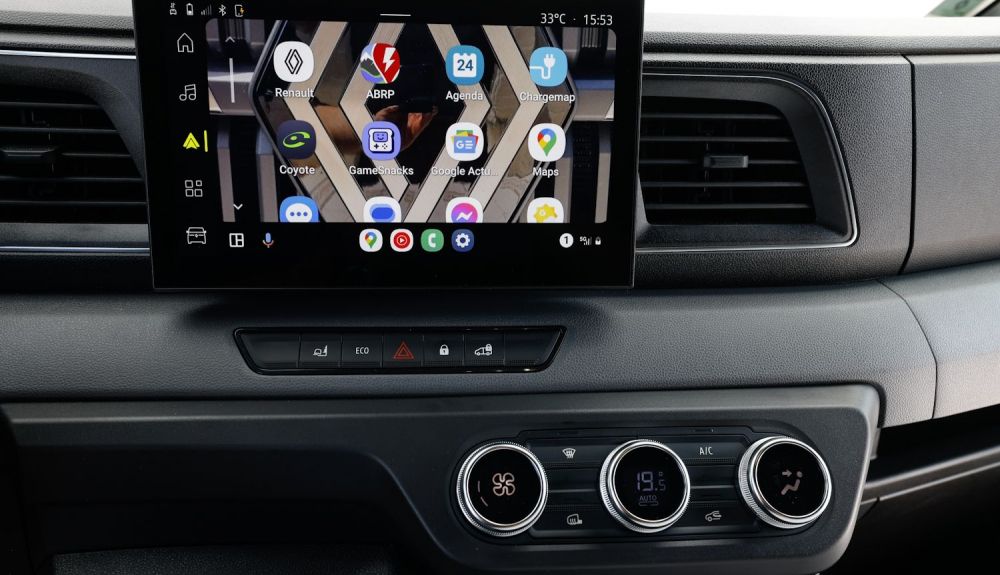  Interior del Renault Master 2024