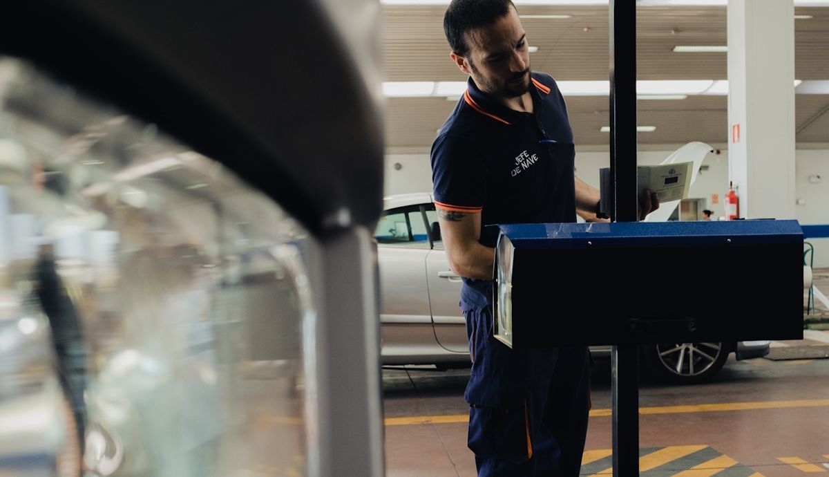 Las ITV nos avisan de fallos en los coches y de cómo prevenirlos ya para no suspender la inspección