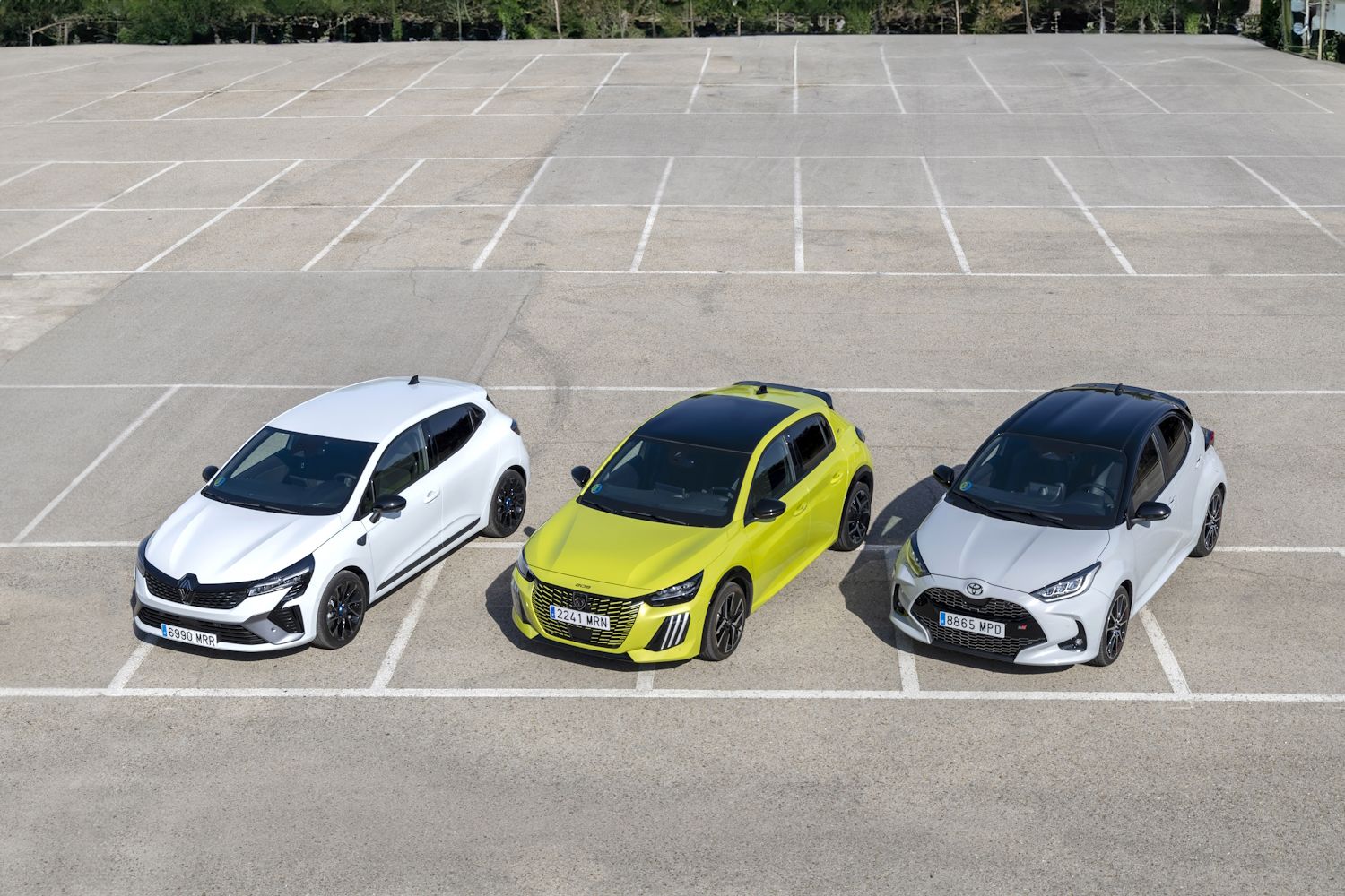Peugeot 208 Hybrid e-DCS6, Renault Clio E-Tech Full Hybrid y Toyota Yaris 130H