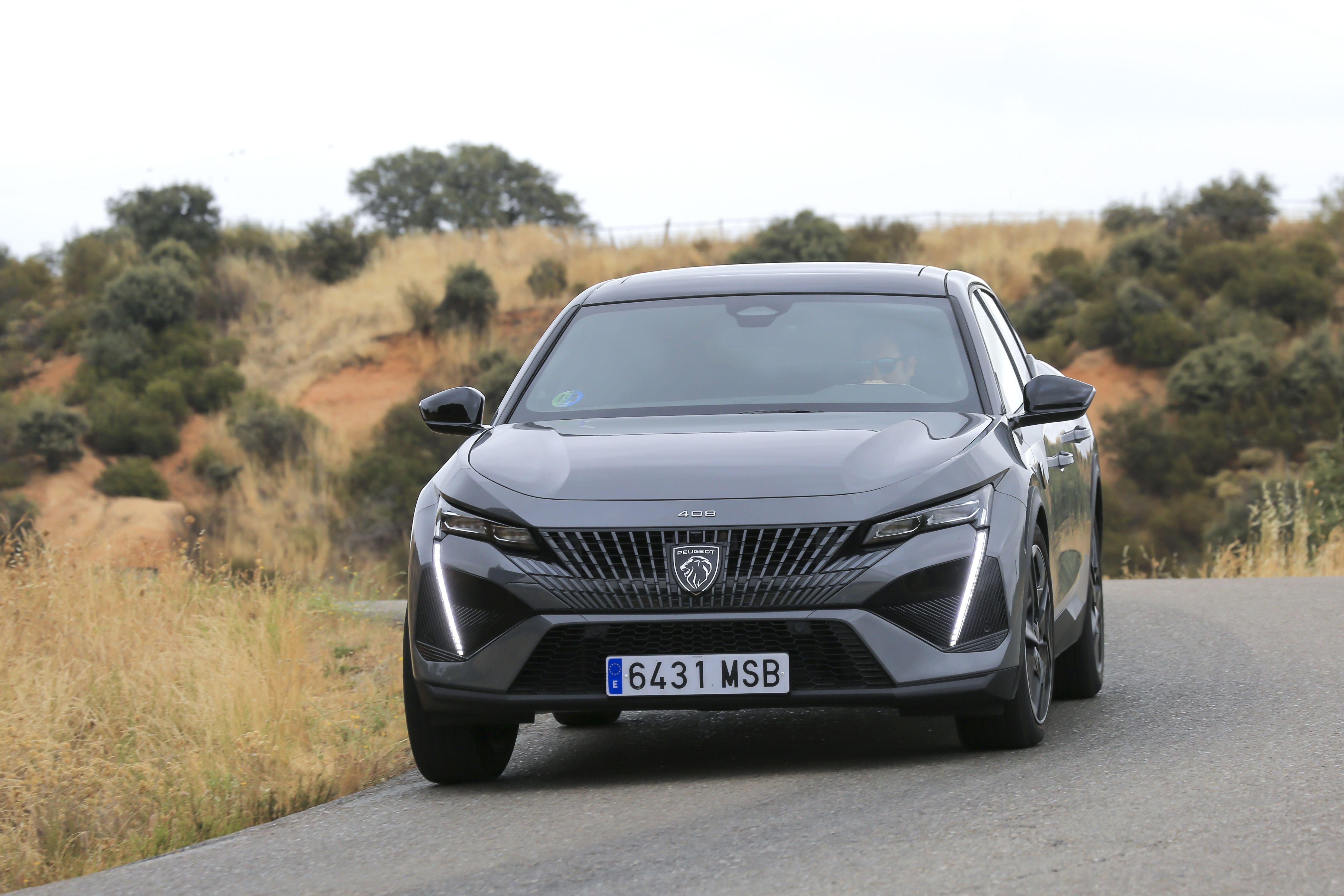 Peugeot 408 1.2 Hybrid e-DCS6 GT