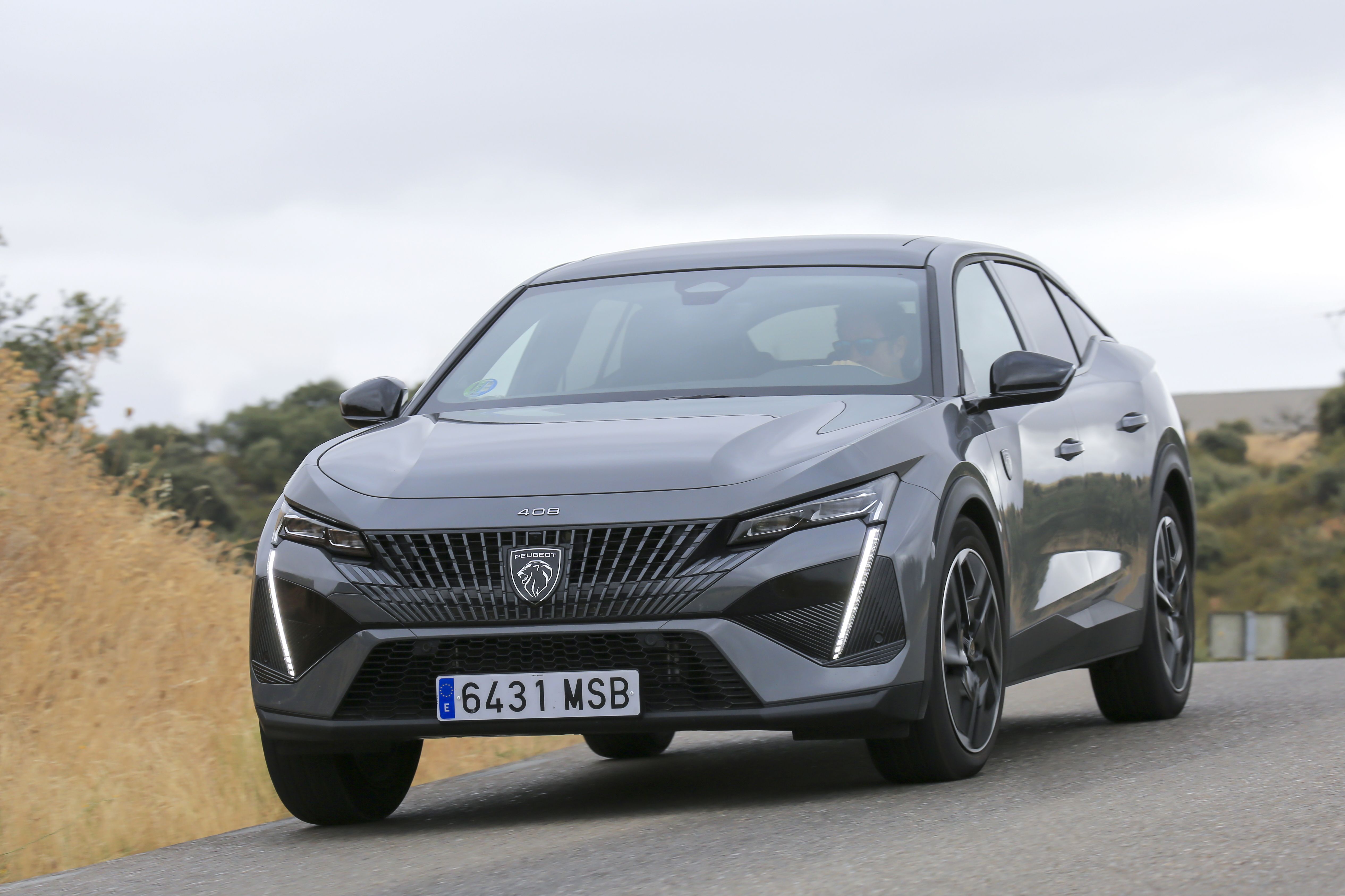 Peugeot 408 1.2 Hybrid e-DCS6 GT